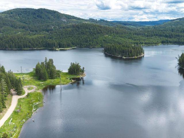 Legal SCUITTO LAKE, Kamloops, BC