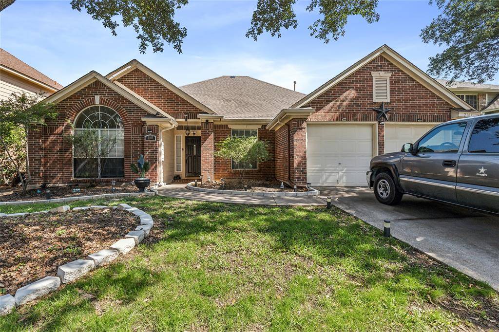 Arlington, TX 76001,2107 Pinwood Circle