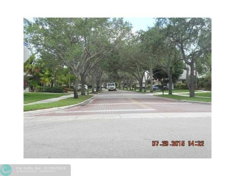 Weston, FL 33326,1000 TRAILMORE LN