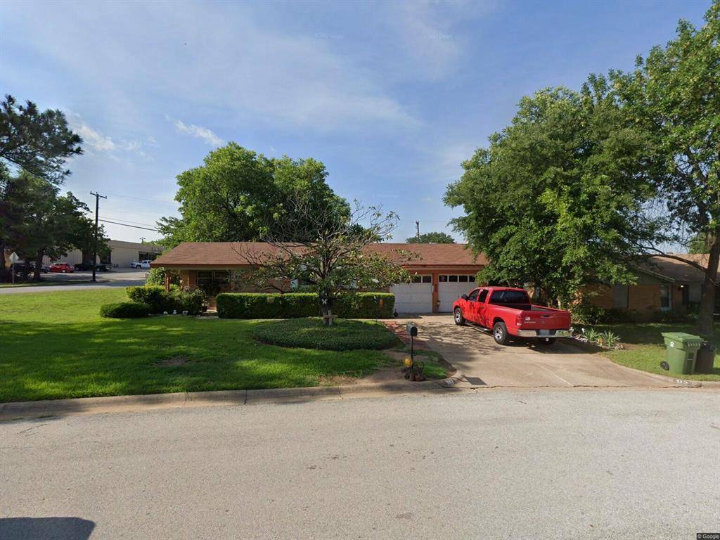 Hurst, TX 76053,313 Sheri Lane