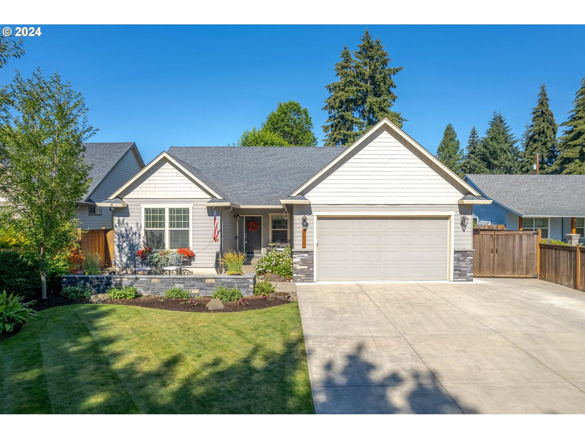 Eugene, OR 97404,3622 Stark ST