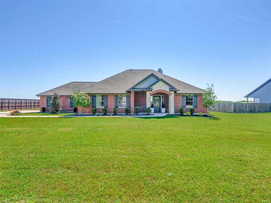 Tioga, TX 76271,607 Mohawk Drive