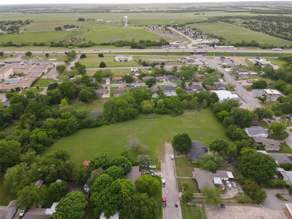 Howe, TX 75459,TBD W Davis Street