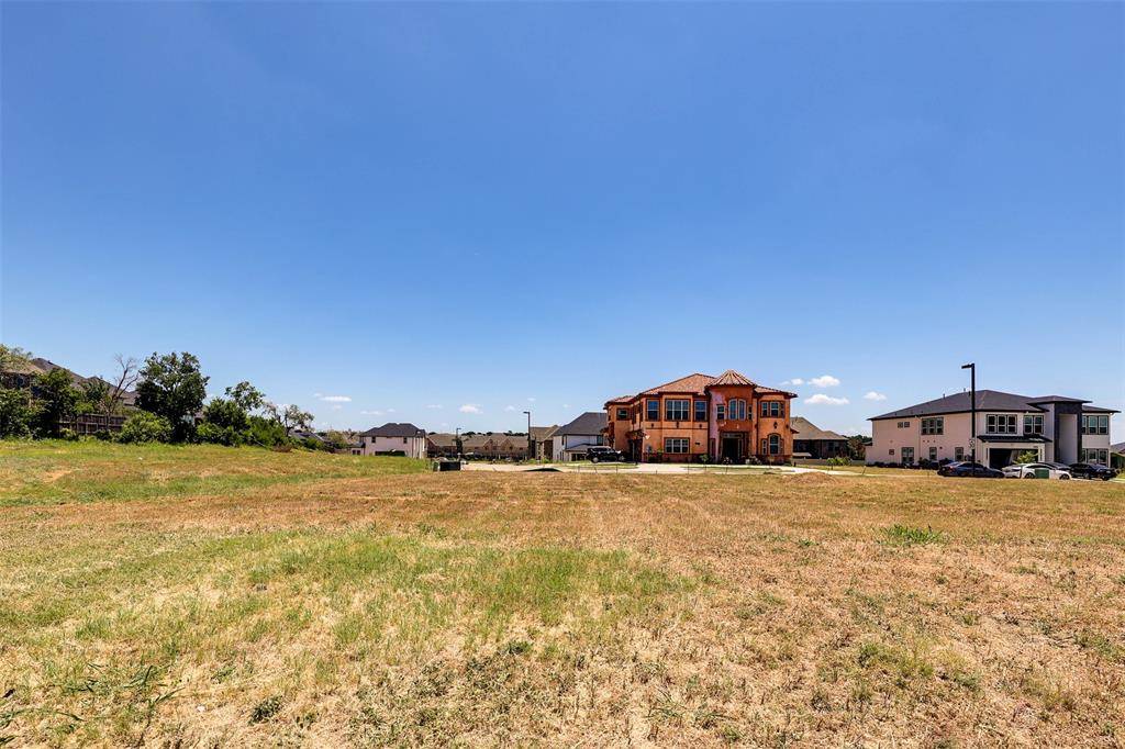 Irving, TX 75061,12 Wildbriar Drive