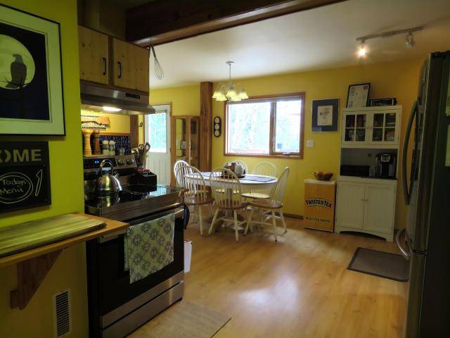 Out Of District, BC V0J 2E0,4000 MOUNTAIN VIEW ROAD