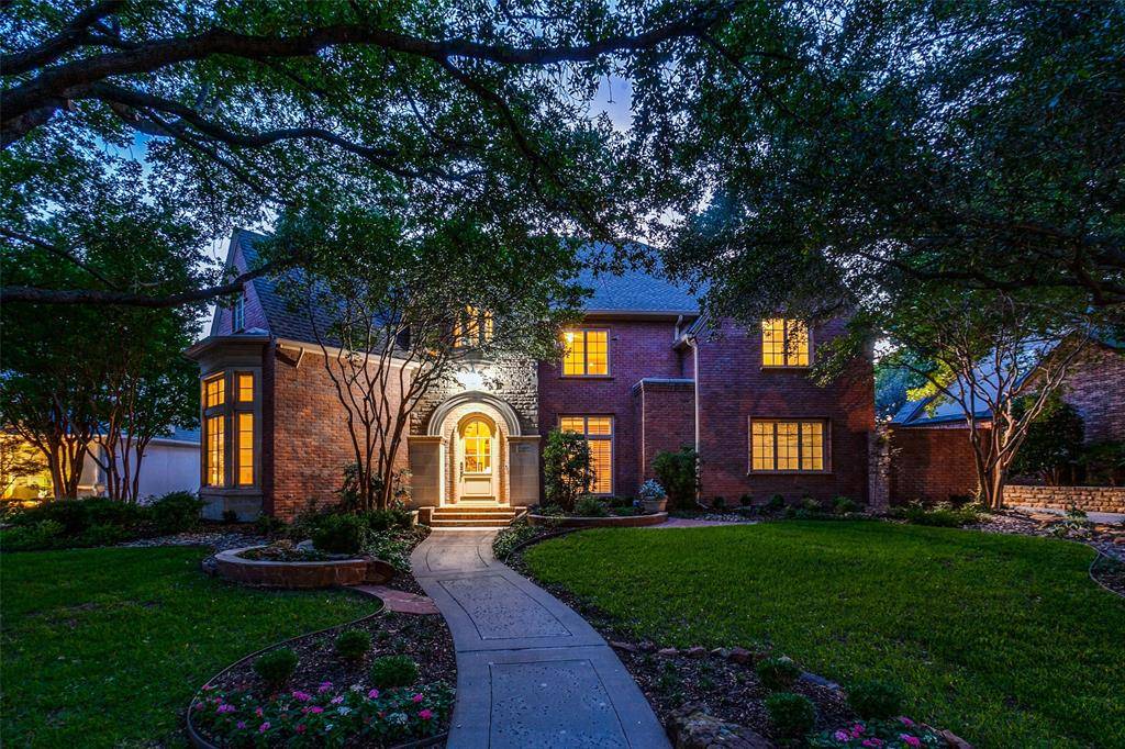 Plano, TX 75093,3929 Dove Creek Lane