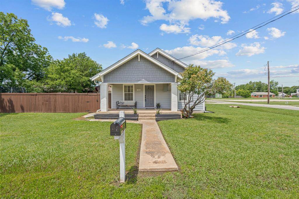 Sanger, TX 76266,411 N 4th Street