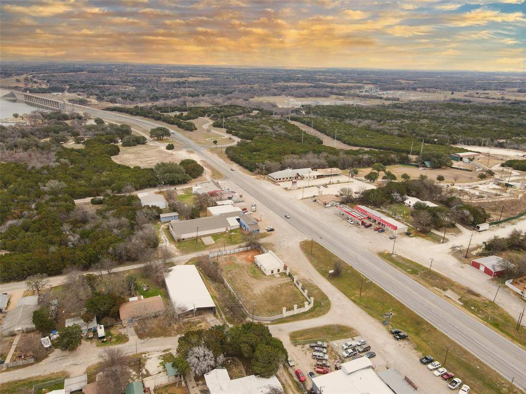 Laguna Park, TX 76634,372 E Highway 22