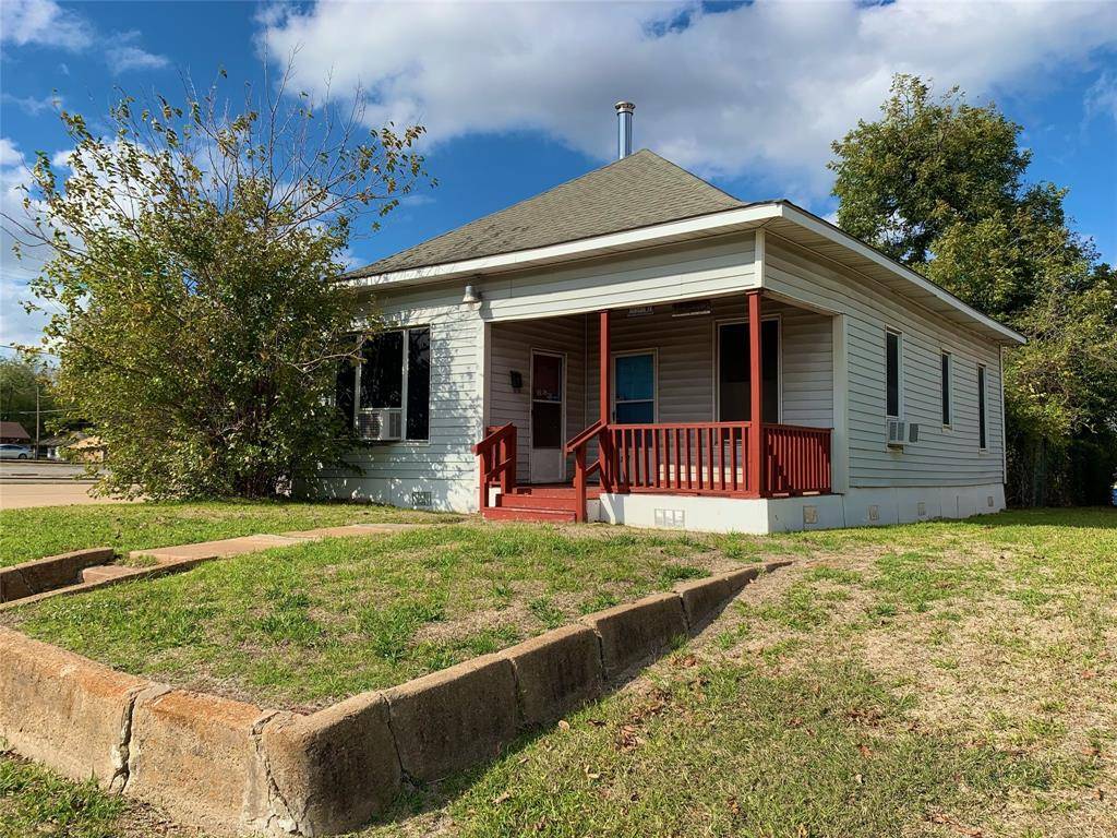 Denison, TX 75020,725 W Woodard Street