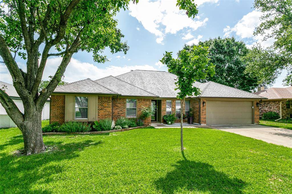 Keller, TX 76248,761 Santa Fe Trail