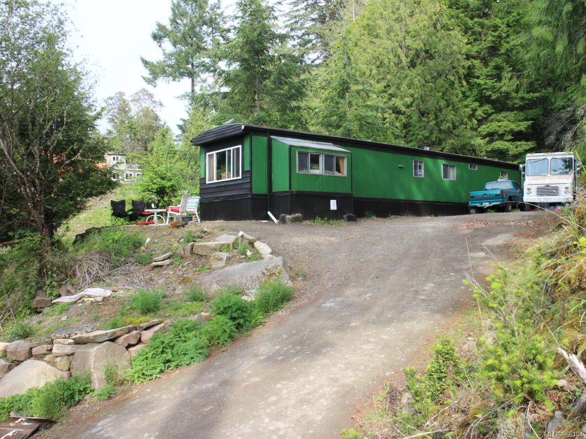 Pender Island, BC V0N 2M2,2620 Gunwhale Rd