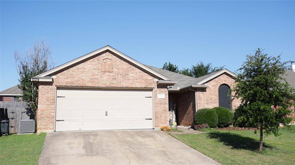 Euless, TX 76040,513 Nita Lane