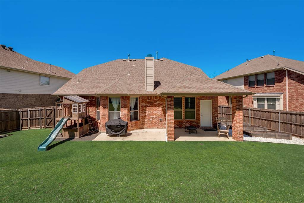 Little Elm, TX 75068,1609 Lake Way Drive