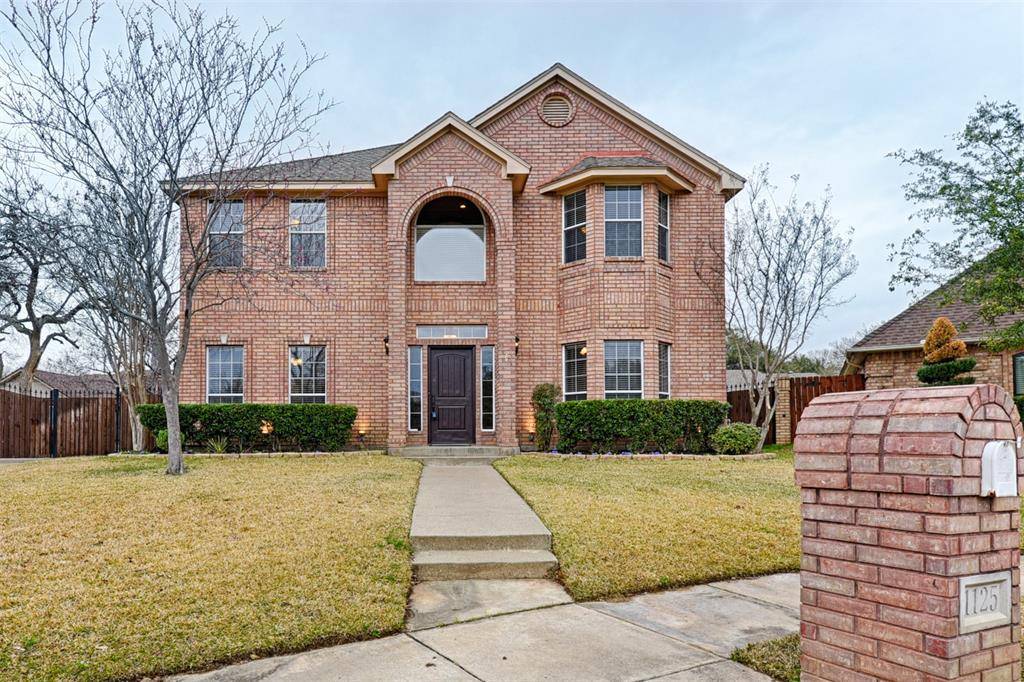 Bedford, TX 76021,1125 Wildwood Circle