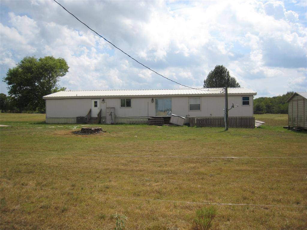 Campbell, TX 75422,292 CR 3201