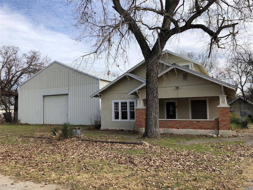 Boyd, TX 76023,313 S Oak Street