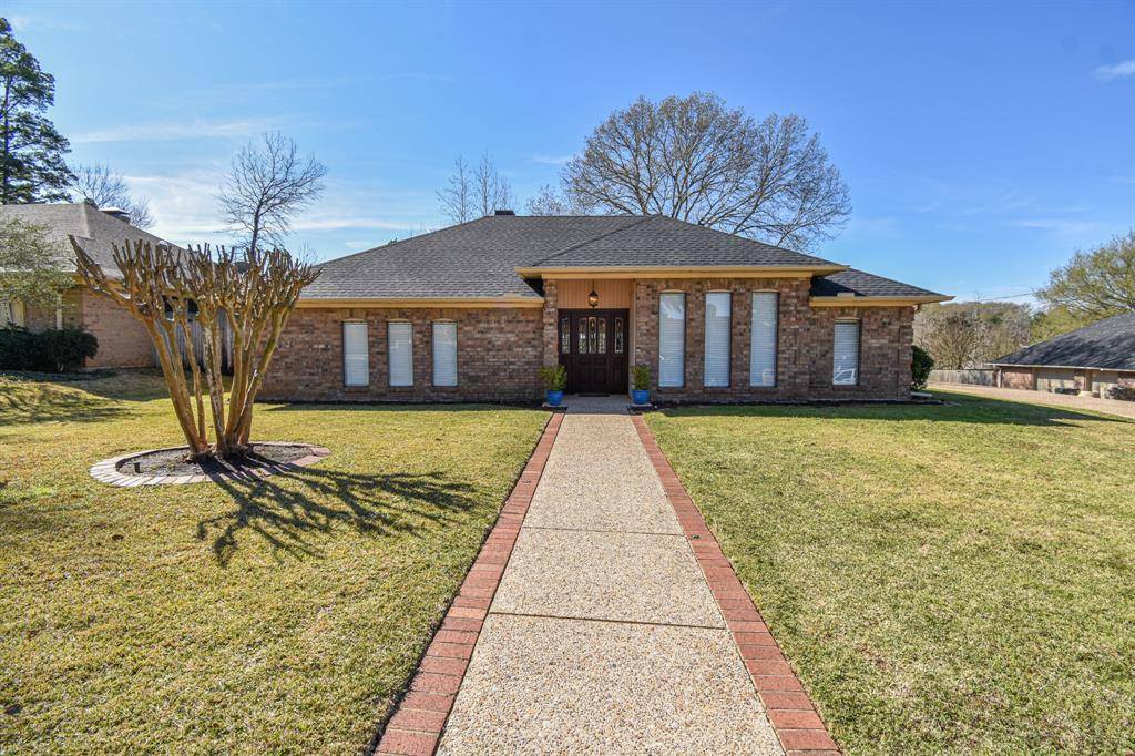 Tyler, TX 75703,1705 Timber Creek Drive