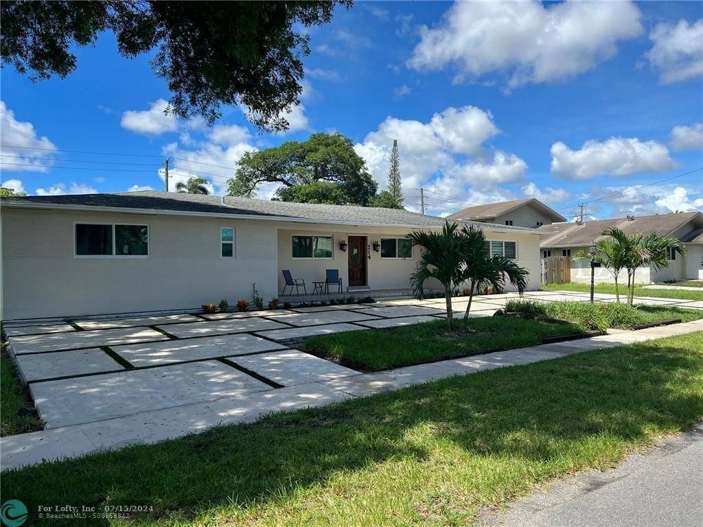 Dania Beach, FL 33004,214 SE 5th St