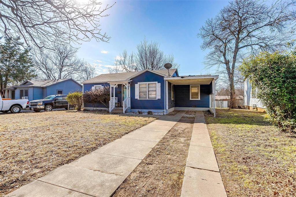 Burleson, TX 76028,104 SE Tarrant Avenue