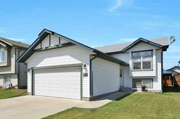 Sylvan Lake, AB T4S 2N7,122 Wilkinson CIR