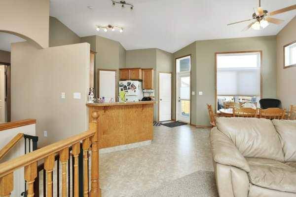 Sylvan Lake, AB T4S 2N7,122 Wilkinson CIR