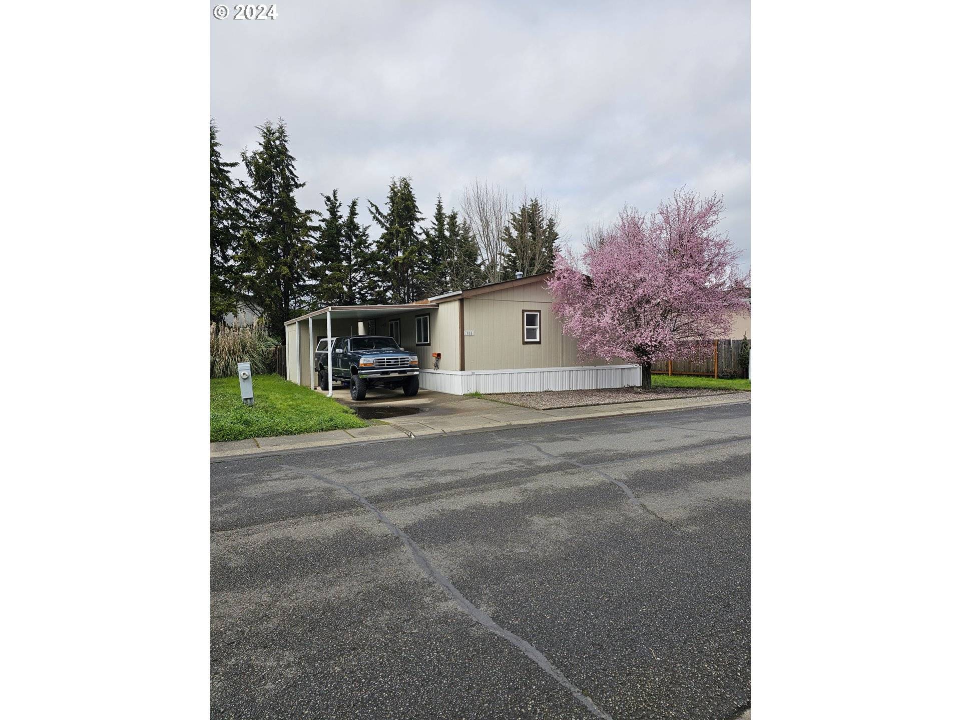 Roseburg, OR 97471,153 OWYHEE LN #57