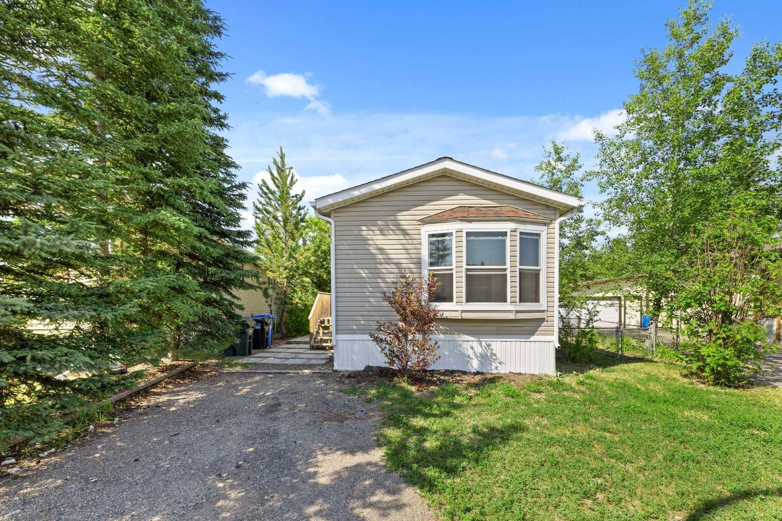 Didsbury, AB T0M 0W0,9 Southridge CRES