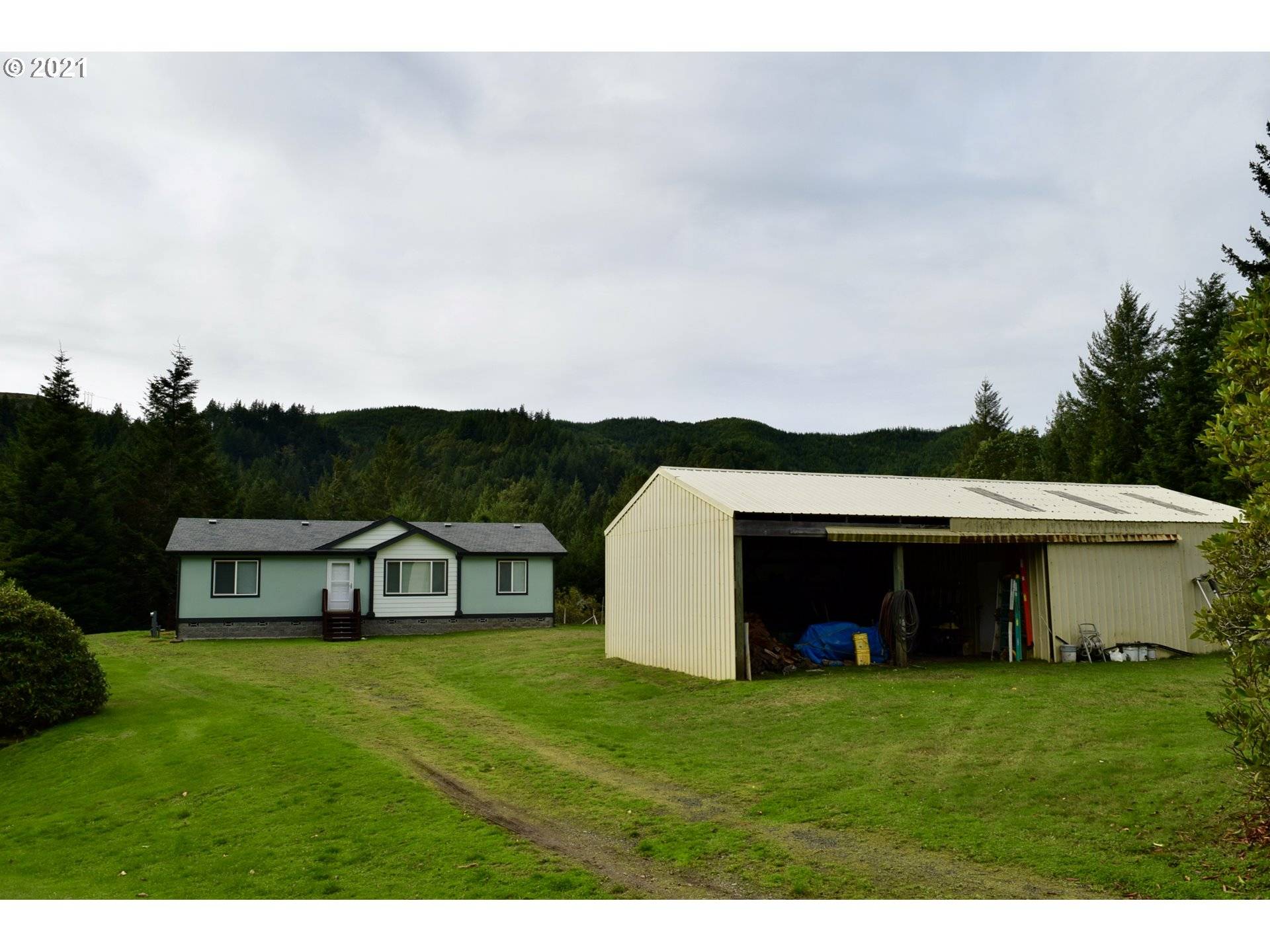 Gold Beach, OR 97444,95851 MCKINNON DR