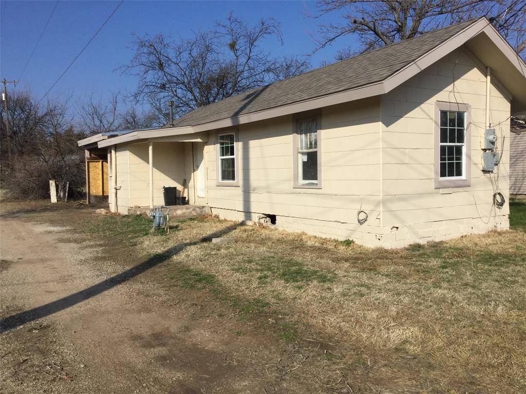 Olney, TX 76374,801 W Bloodworth