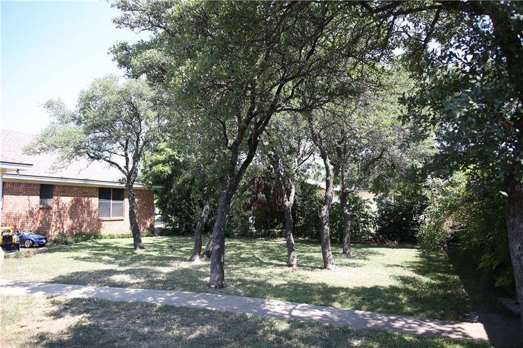 Hamilton, TX 76531,609 Barkley Drive