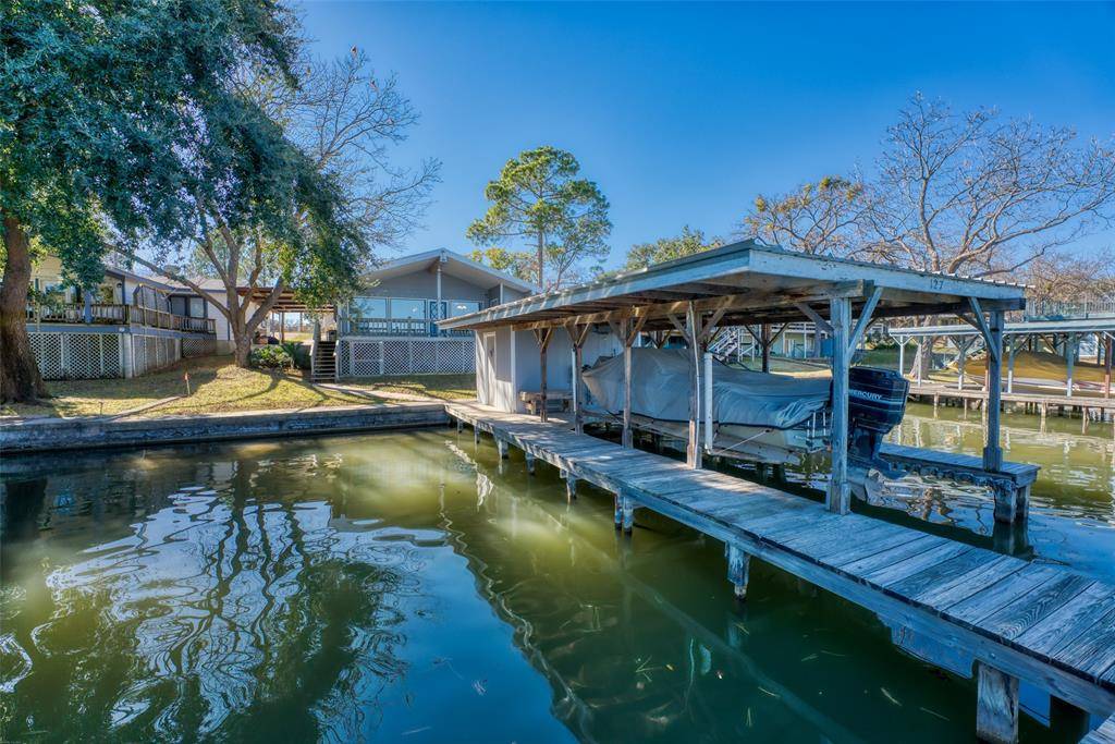 Sunrise Beach Village, TX 78643,127 Glen Oaks Drive