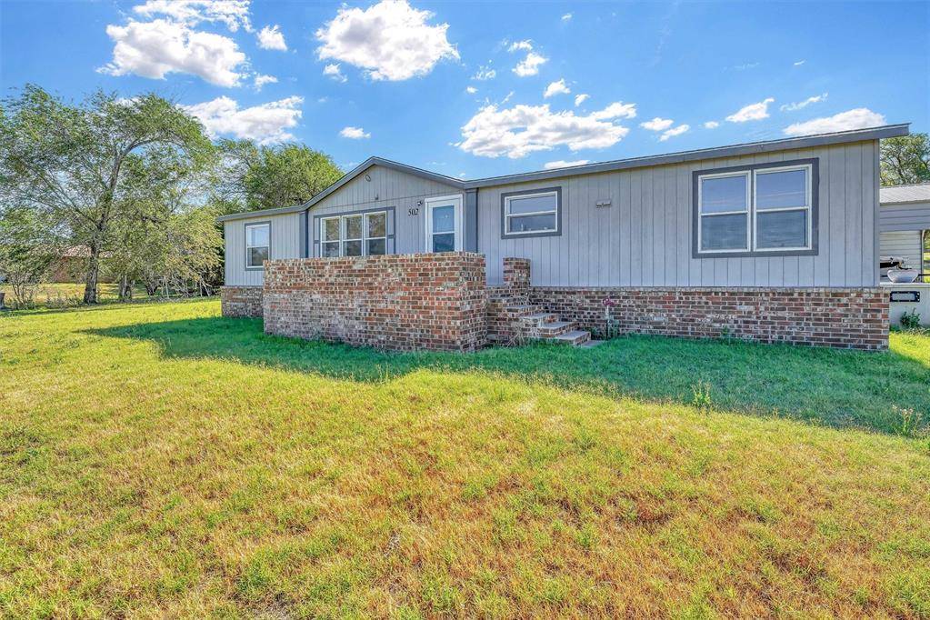 Hammon, OK 73650,502 N 8th Street