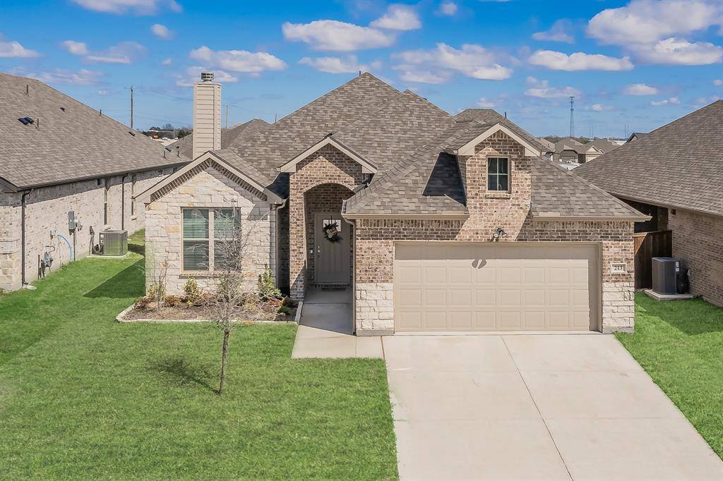 Lavon, TX 75166,213 Oak Creek Drive