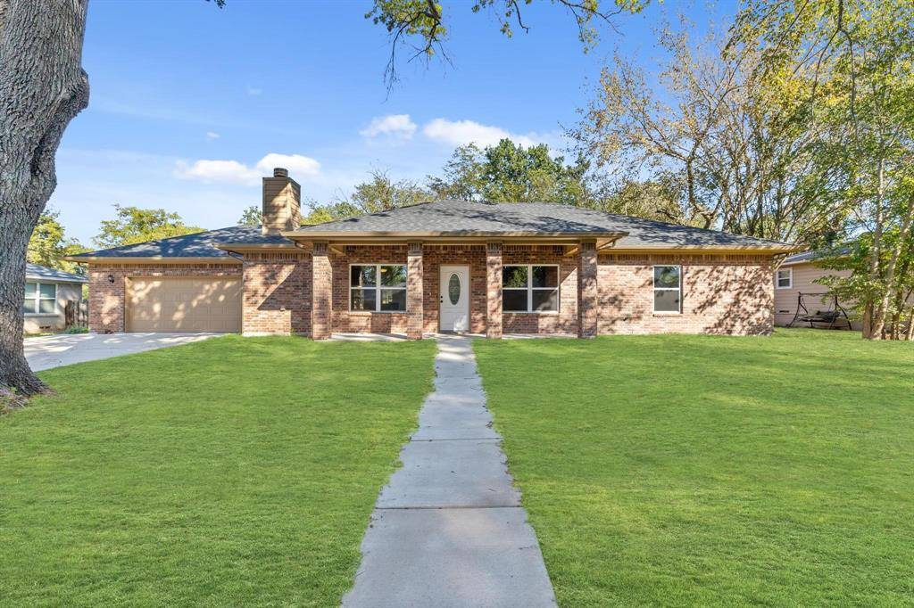 Bonham, TX 75418,1210 Park Avenue