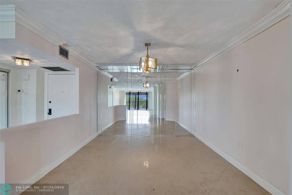 Hollywood, FL 33021,2806 N 46th Ave  #532D