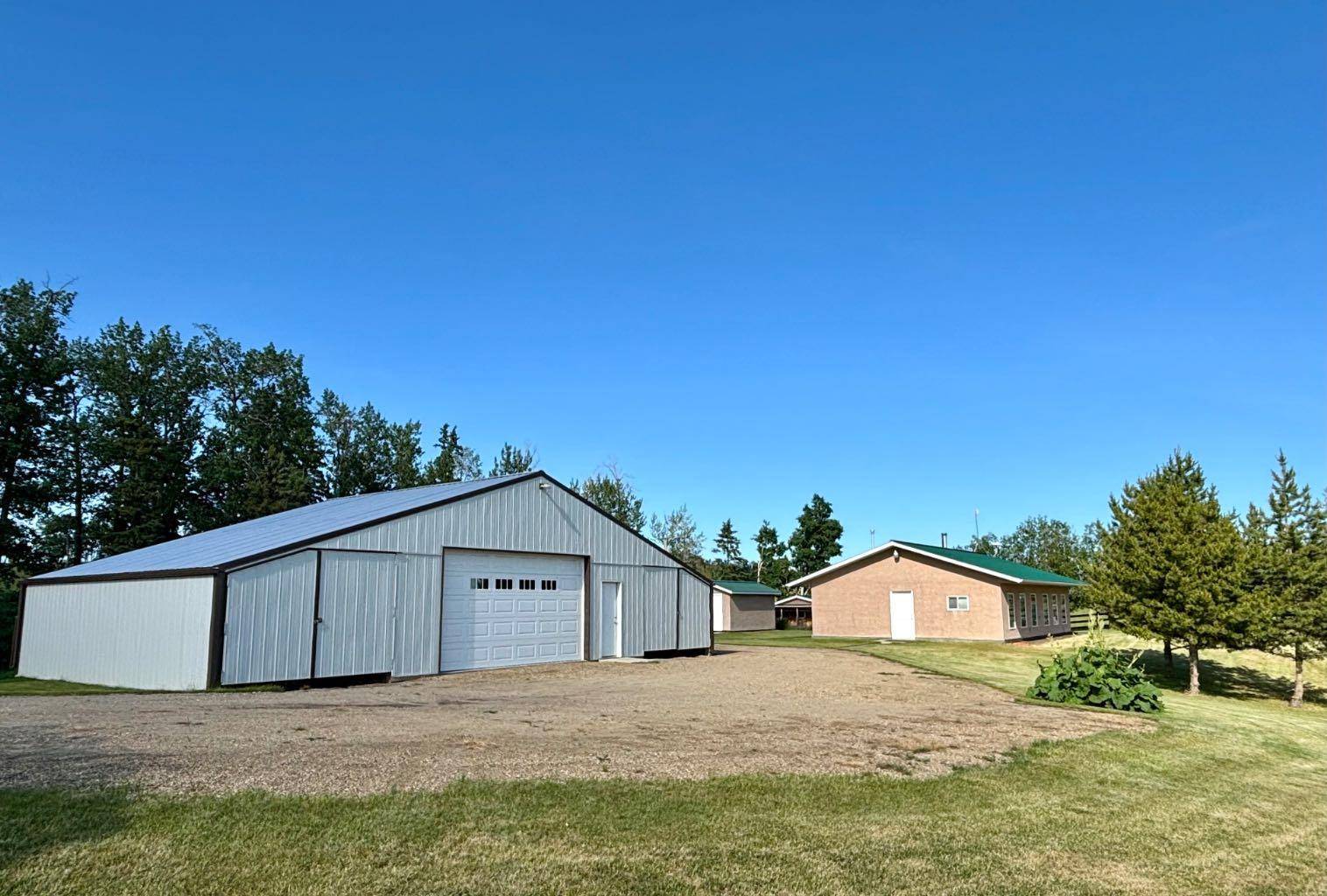 Rural Ponoka County, AB T0C 2J0,434067 RR 12