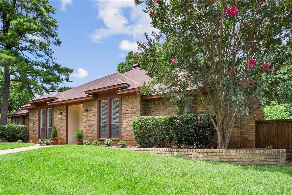 Arlington, TX 76016,4007 Manorwood Court