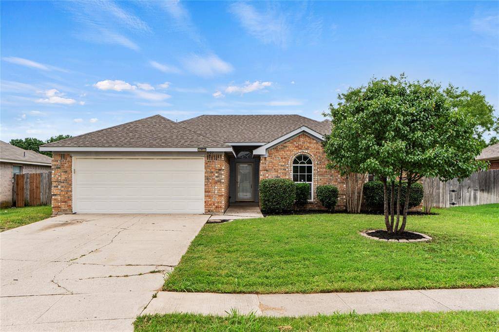 Saginaw, TX 76179,809 Amber Drive