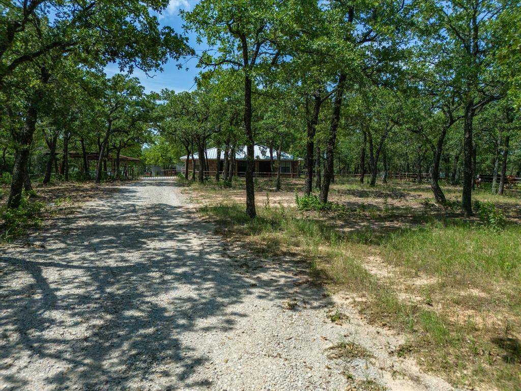 Alvord, TX 76225,320 Private Road 2697