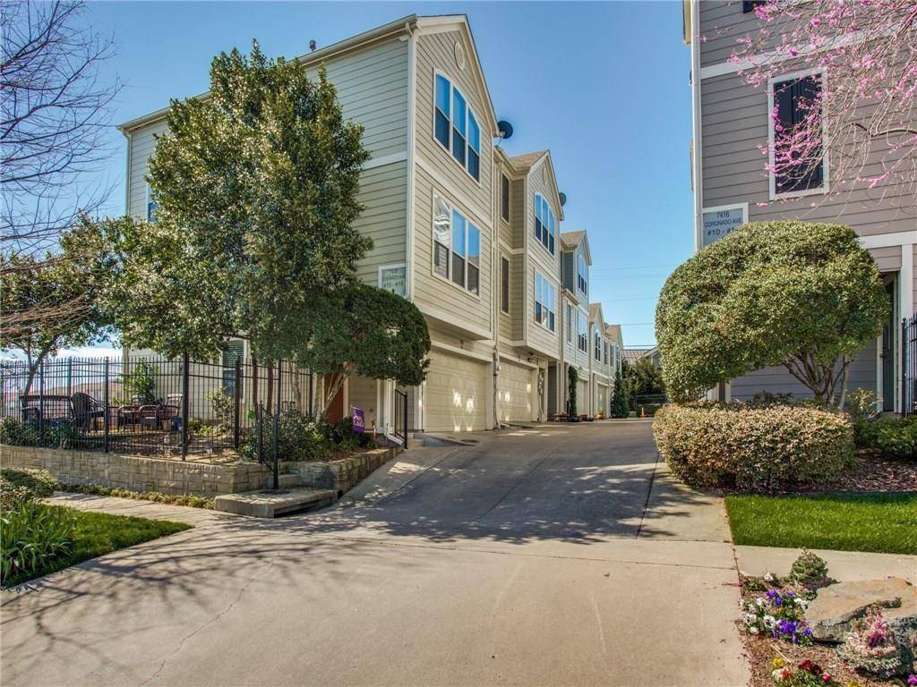 Dallas, TX 75214,7416 Coronado Avenue #17