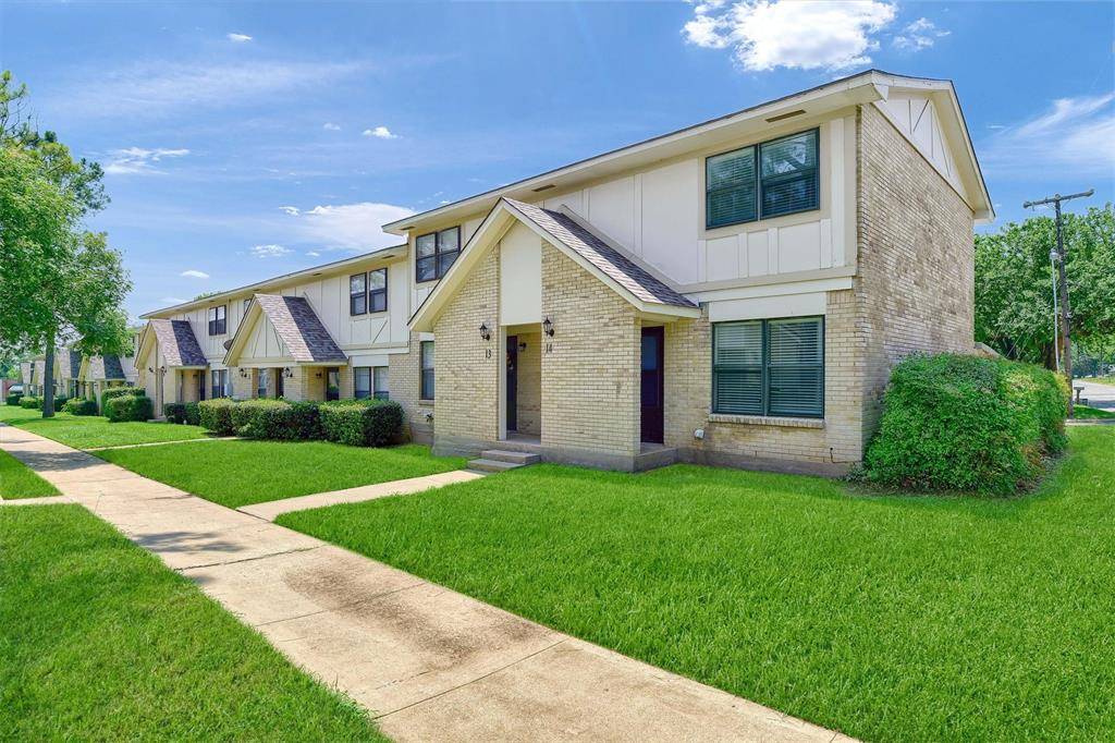 Denison, TX 75020,1905 W Morton Street #14