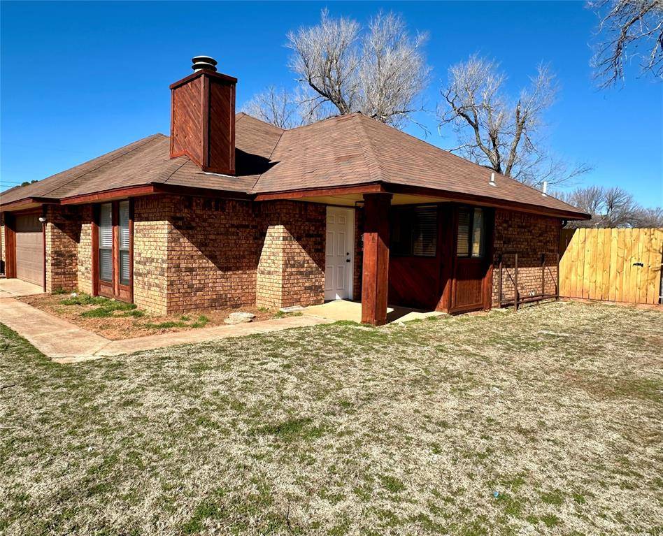 Woodward, OK 73801,1102 Walnut Street