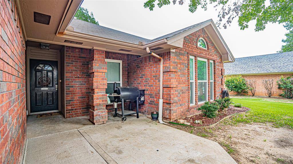 Weatherford, TX 76086,210 Mesquite Street