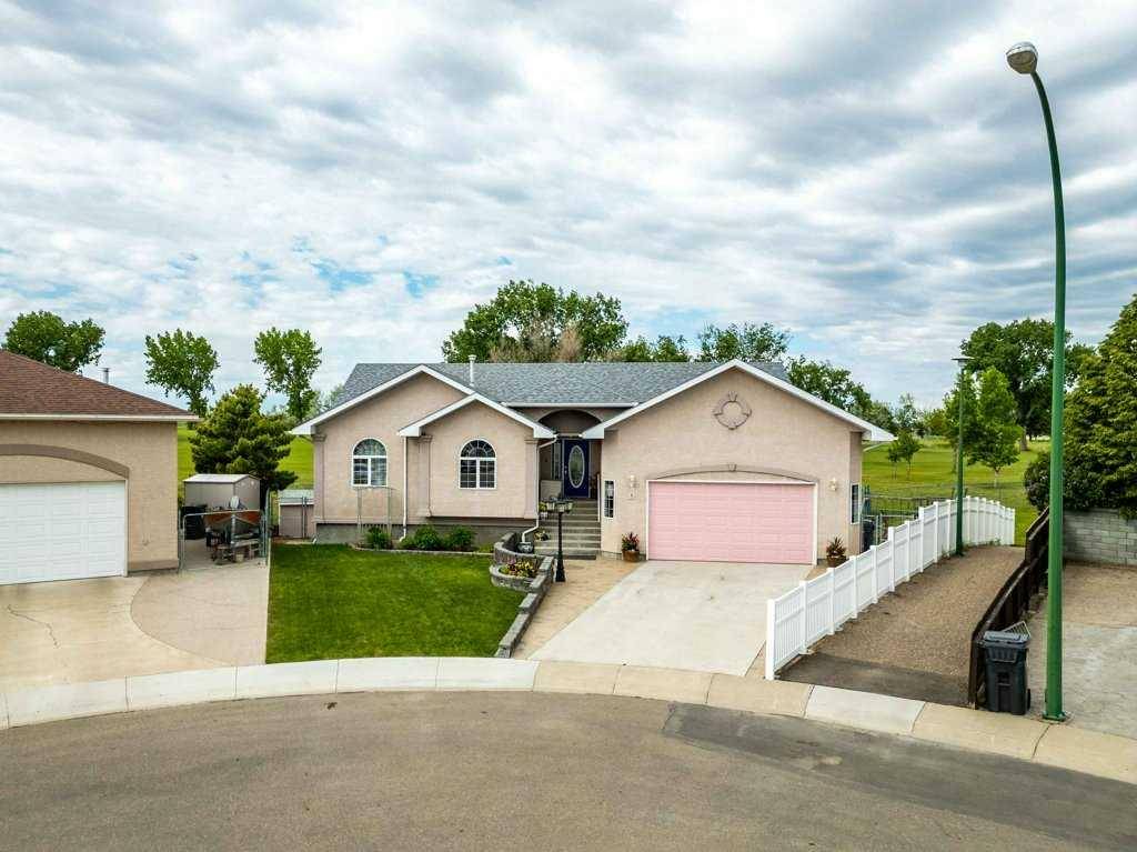 Redcliff, AB T0J 2P0,8 Riverview PL SE