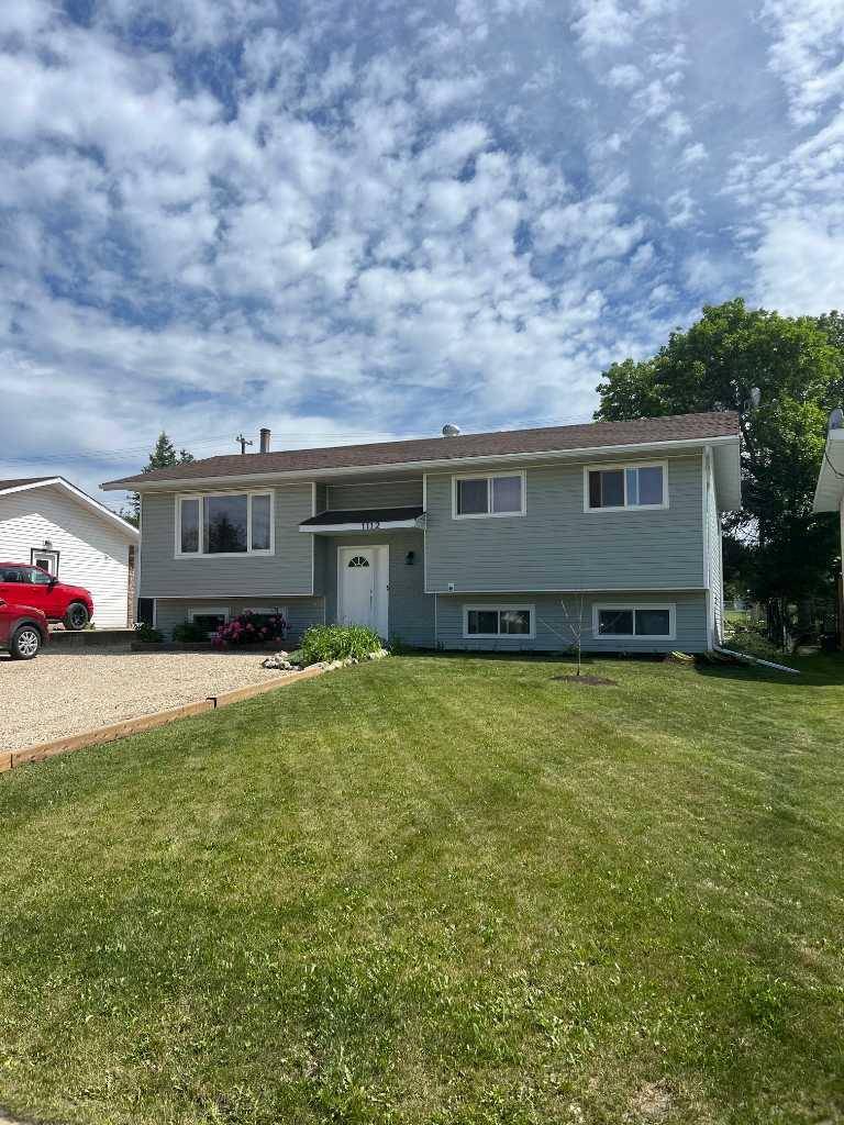 Beaverlodge, AB T0H0C0,1112 6th Avenue