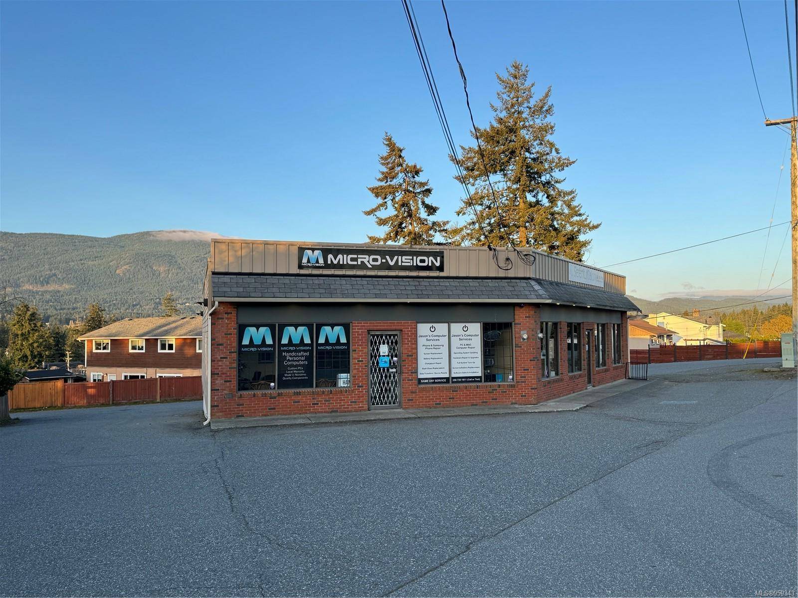 Nanaimo, BC V9S 1H6,2127 Bowen Rd