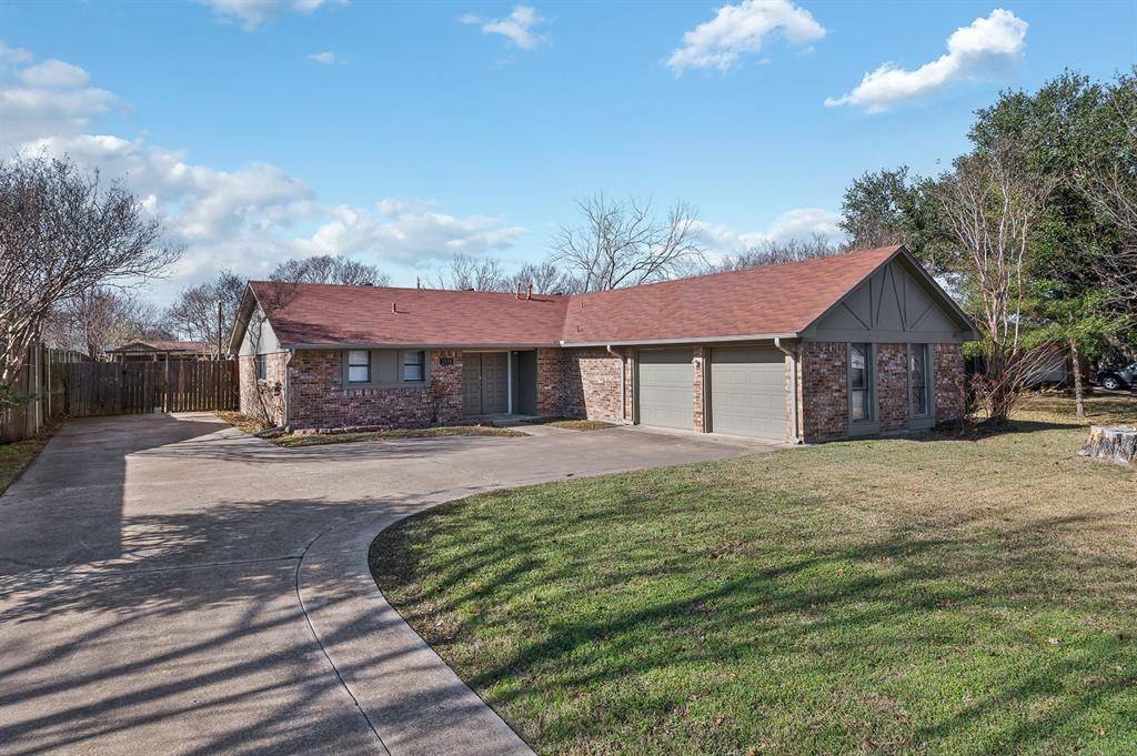 Corinth, TX 76208,2116 Lea Meadow Circle