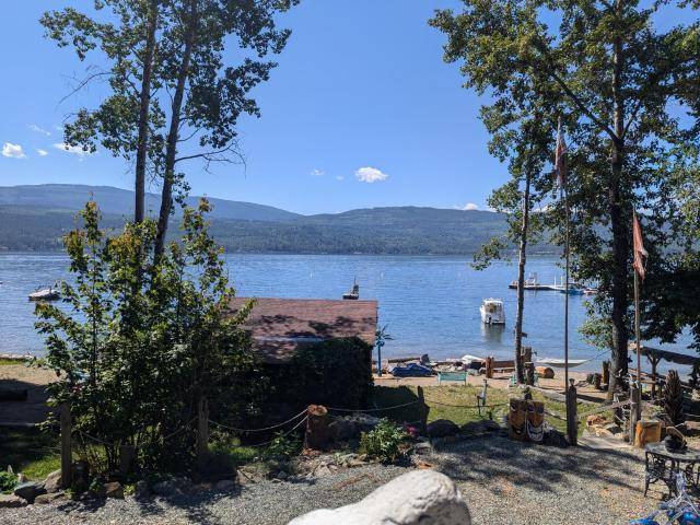 North Shuswap, BC V0E 1M8,7780 BENTLEY ROAD