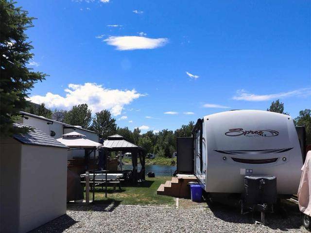 8 EAGLE LANE, North Shuswap, BC V0E 1M4