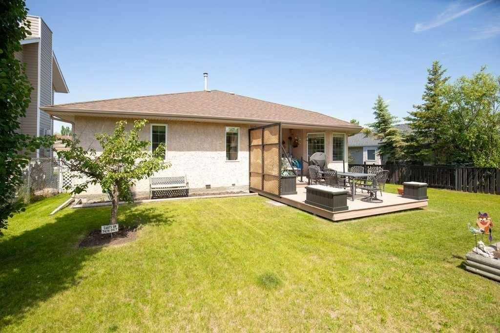 Sylvan Lake, AB T4S 1G3,37 Willow Springs CRES